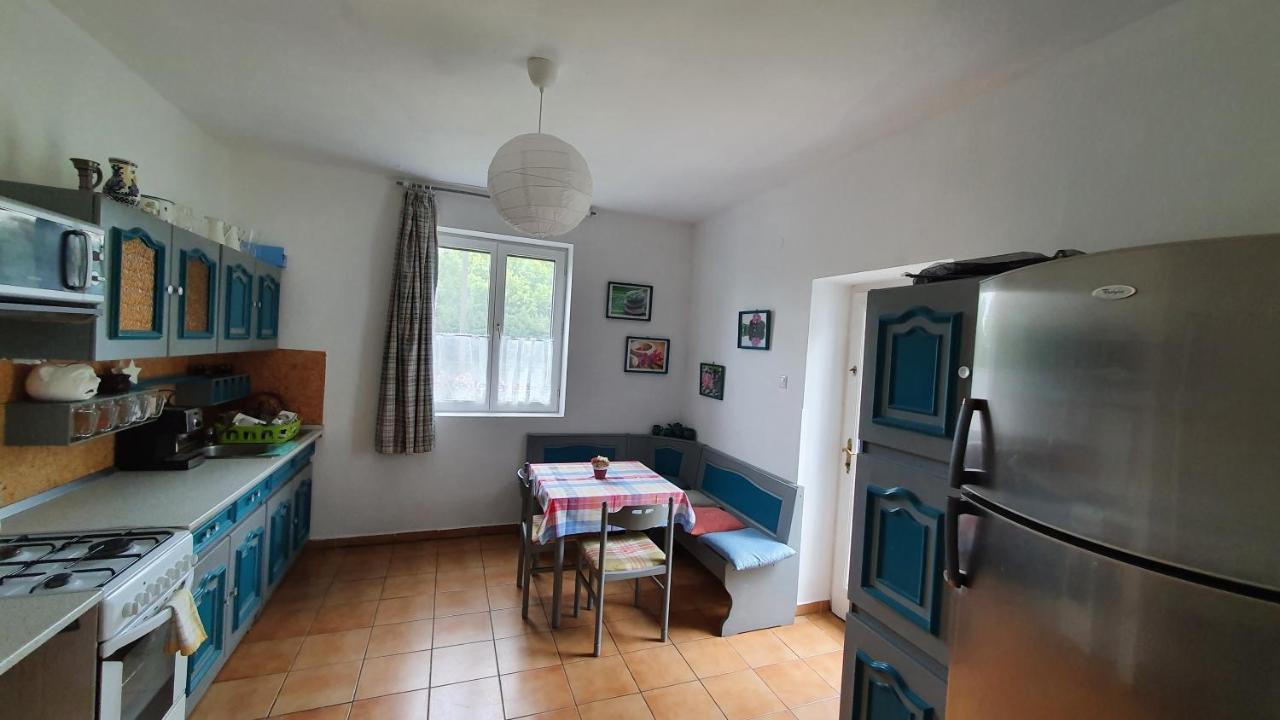 Aron Apartman Badacsonytomaj Exterior foto