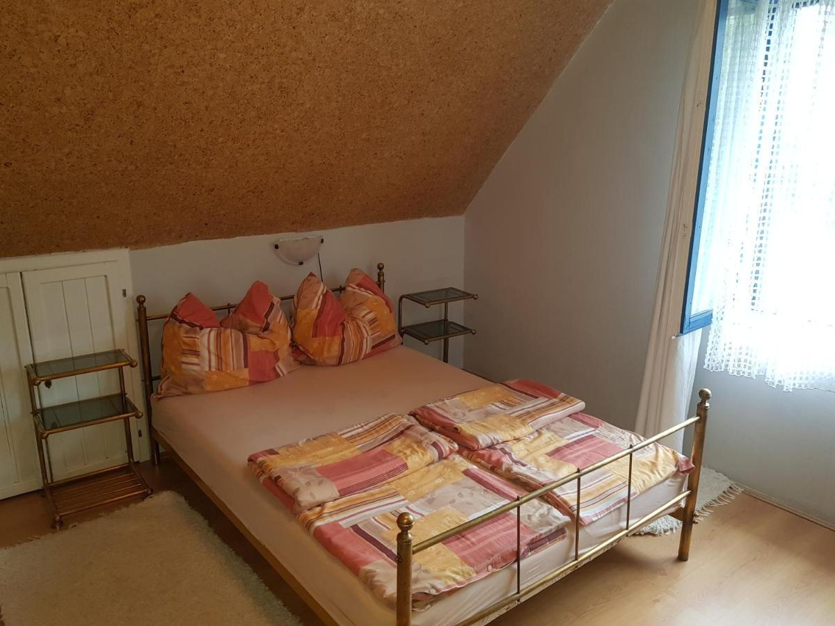 Aron Apartman Badacsonytomaj Exterior foto