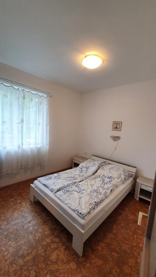Aron Apartman Badacsonytomaj Exterior foto